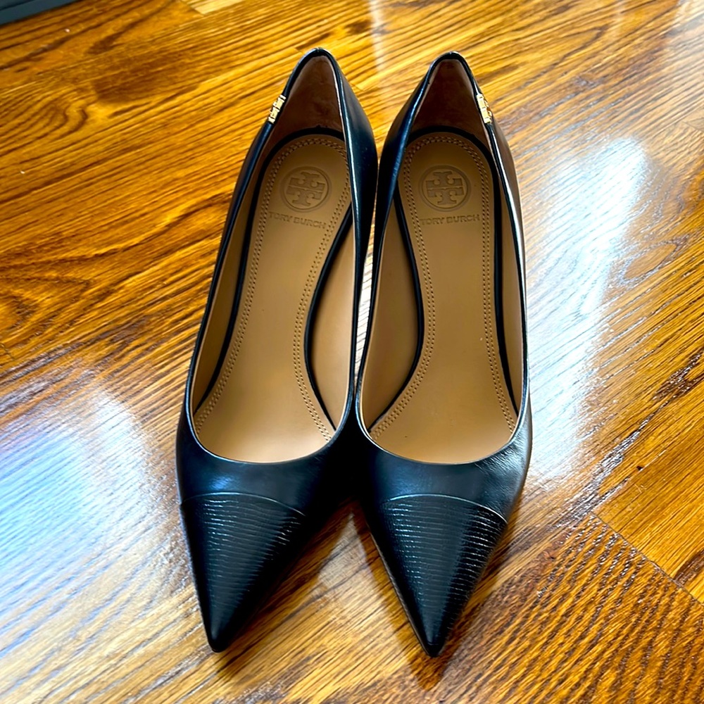 Tory Burch Penelope 85mm Cap-Toe Pump  - Black